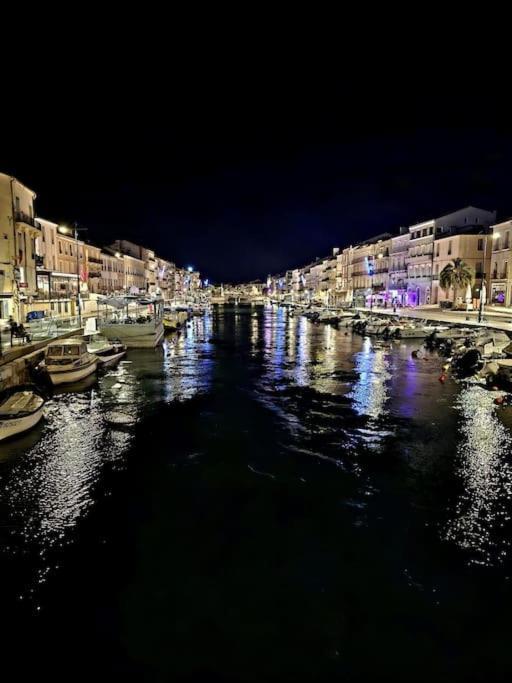 Ferienwohnung Le Calme A Deux Pas Du Port De Sète Exterior foto